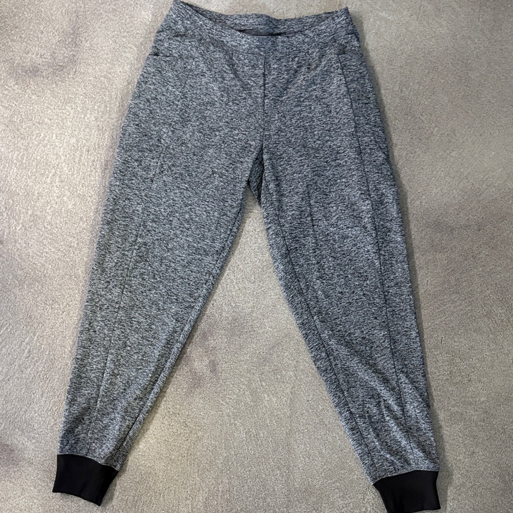 Women’s Oiselle Lux Heathered Gray Jogger Pants (S)